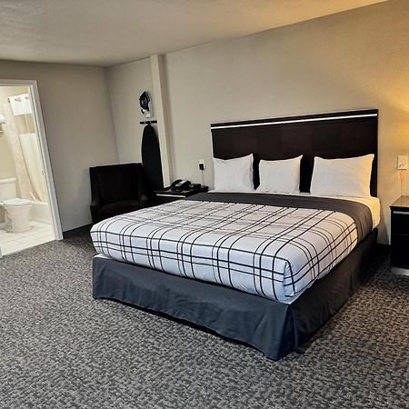 Royal Inn Eugene- Airport Экстерьер фото